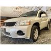 Image 2 : A9 -- 2009 MITSUBISHI ENDEVER, WHITE, 209075 KMS, ALL WHEEL DRIVE