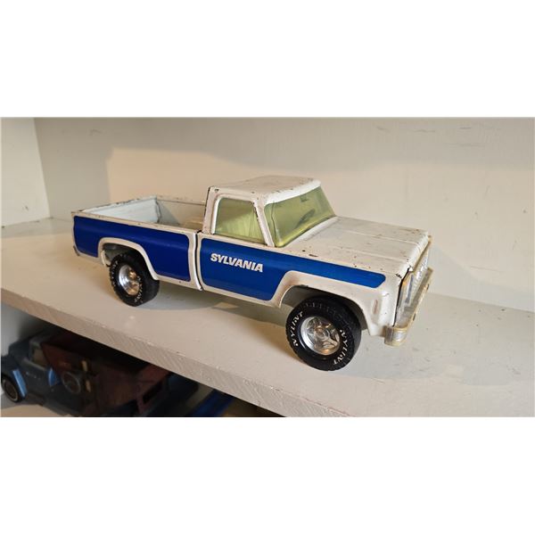 518 -- VINTAGE NYLINT SYLVANIA CHEVY PICKUP TRUCK
