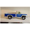 Image 2 : 518 -- VINTAGE NYLINT SYLVANIA CHEVY PICKUP TRUCK