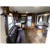 Image 25 : H4-- 2017 WILDWOOD 25 FT TRAVEL TRAILER, BROWN