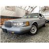 Image 1 : A12D -- 1993 LINCOLN TOWN CAR, SILVER, 255577 KMS, REAR WHEEL DRIVE
