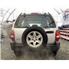 Image 17 : A12G--2004 JEEP LIBERTY, SILVER, 208650 KMS, 4X4