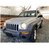 Image 2 : A12G--2004 JEEP LIBERTY, SILVER, 208650 KMS, 4X4