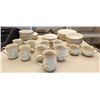 Image 1 : 535 -- SET OF FLOWER CUPS AND PLATES