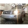 Image 2 : A12H--2004 TOYOTA HIGHLANDER, SILVER, 208822 KMS, 4WD