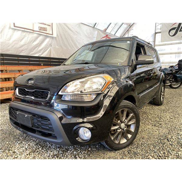 C6E -- 2012 KIA SOUL, BLACK, 167203 KMS, FRONT WHEEL DRIVE