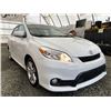 Image 8 : C6Q -- 2014 TOYOTA MATRIX, WHITE, 254108 KMS, FRONT WHEEL DRIVE