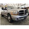 Image 8 : B6E -- 2006 DODGE RAM 3500 SLT, SILVER, 287609 KMS, REAR WHEEL DRIVE