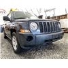 Image 8 : A12H -- 2008 JEEP PATRIOT, DARK BLUE, 240900 KMS, FRONT WHEEL DRIVE