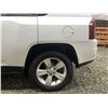 Image 25 : C6B -- 2014 JEEP COMPASS, WHITE, 181905 KMS, FOUR WHEEL DRIVE