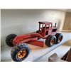 Image 2 : 514 -- VINTAGE STEEL TONKA ROAD GRADER