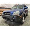 Image 2 : A12C -- 2005 HYUNDAI TUSCON, BLUE, 307125 KMS, FRONT WHEEL DRIVE