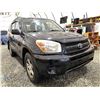 Image 8 : A12ZH -- 2004 TOYOTA RAV 4, BLACK, 427276 KMS, FOUR WHEEL DRIVE