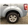 Image 25 : A12B -- 2009 FORD ESCAPE HYBRID, LIGHT BLUE, 263146 KMS, FRONT WHEEL DRIVE,  NO DESIGNATIONS, 8 ACCI