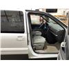 Image 36 : A12D -- 2008 PONTIAC MONTANA SV6, WHITE, 169143 KMS, FRONT WHEEL DRIVE