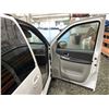 Image 37 : A12D -- 2008 PONTIAC MONTANA SV6, WHITE, 169143 KMS, FRONT WHEEL DRIVE