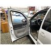 Image 48 : A12D -- 2008 PONTIAC MONTANA SV6, WHITE, 169143 KMS, FRONT WHEEL DRIVE