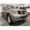 Image 8 : A12T -- 2005 NISSAN PATHFINDER LE, BROWN, 256704 KMS, 4X4