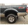 Image 25 : B6D -- 2004 FORD F350 LARIAT SUPERDUTY, DARK GREEN, 330865 KMS, 4X4