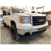 Image 8 : B6I -- 2010 GMC SIERRA 2500, WHITE, 265964 KMS, 4X4
