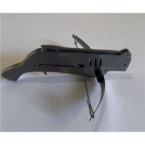 Novelty pocket crossbow