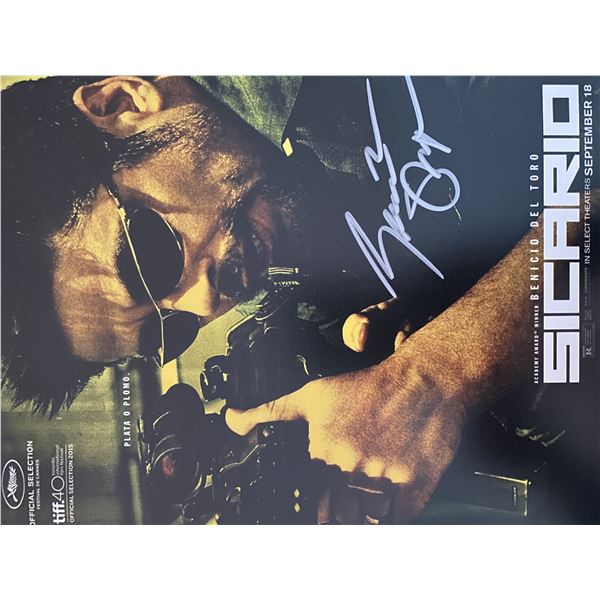 Sicario Benicio del Toro signed movie photo. GFA Authenticated
