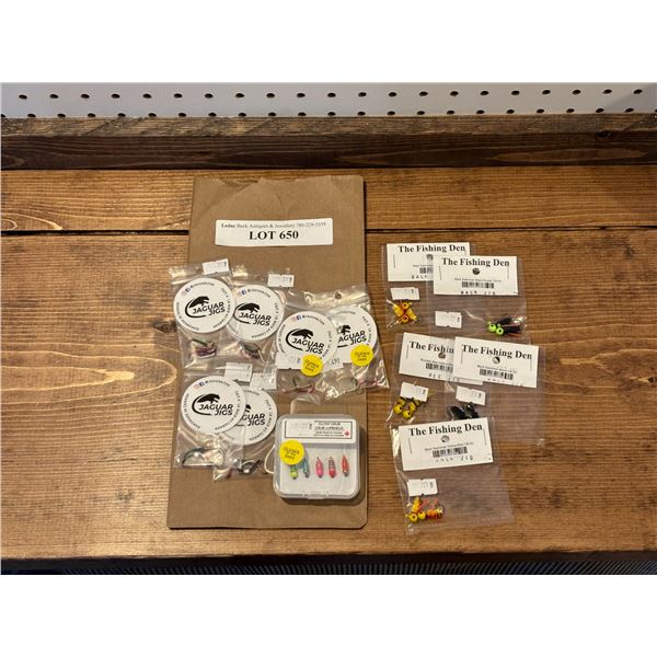 Jaguar Glow in the Dark Jigs, The Fishing Den 1/8 oz, & Glow in the Dark Grubs