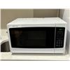 Image 1 : Hamilton Beach Microwave