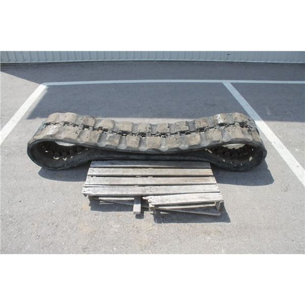 Unknown 1 used track to fit a Kubota SVL 75 track skidsteer