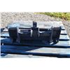 Image 3 : Kubota hydraulic QT bracket to fit Kubota R320 industrial loader, (AK9209)
