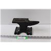 Image 1 : Cast Iron Anvil - 5"