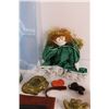 Image 4 : Math Instruments Set, Cadbury Tin, Plastic Plate & Serving Tray, Frog Soap Dispenser, (2) Glass Frog