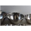 Image 3 : (6) Stainless Bowls - Size from 5 1/2'' to 13''