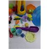 Image 3 : (2) Water Guns, Assorted Children's Kitchen Toys, Assorted Rubber Toys