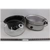 Image 1 : Crock Pot Slow Cooker 12"x10.5" - Works