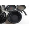 Image 10 : Stock Pot with Lid,(2) Baking Dishes with Lids and (2) Non Stick T-fal Frying Pans