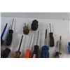Image 8 : (10+) Screwdrivers and (3) Drill Bits