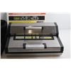 Image 2 : Cabela's Vacuum Sealer - Tested