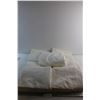 Image 1 : (7) White Bed Sheets