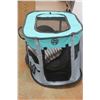Image 3 : * Pet Carrier 21'' x 21'' x 32'' and Floor Mats