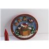Image 2 : Decorative Christmas Decor with a Stand