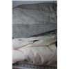Image 2 : Assorted Home Linens (Comforter, Sheets, Table Cloths, Dish Cloths, Tea Towels, Table Runners, Doili