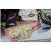 Image 4 : Assorted Home Linens (Comforter, Sheets, Table Cloths, Dish Cloths, Tea Towels, Table Runners, Doili