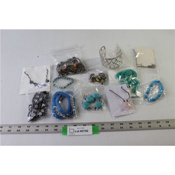 Costume Jewelry (Necklaces, Pendants, Bracelets, Ear Rings)