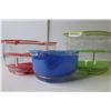 Image 3 : (5) Plastic Storage Containers With Lids