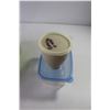 Image 4 : (5) Plastic Storage Containers With Lids