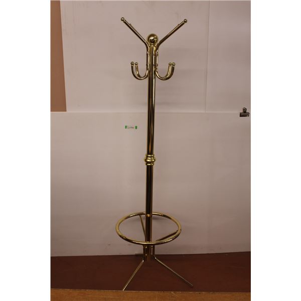 *Free-Standing Coat Rack 6' Tall x 19" Diameter