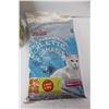 Image 9 : Pet Crate- 19'' x 14'' x 20'', Pet Harness- NIB, Container And Bag Of Cat Litter