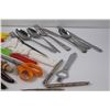Image 5 : Popeil Deluxe Dial-o-Matic Food Cutter & Various Parring Knives, Nut Cracker, Cork Stoppers, Misc.