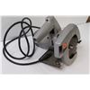 Image 4 : Black & Decker 7.25" Circular Saw - Works, Powers On